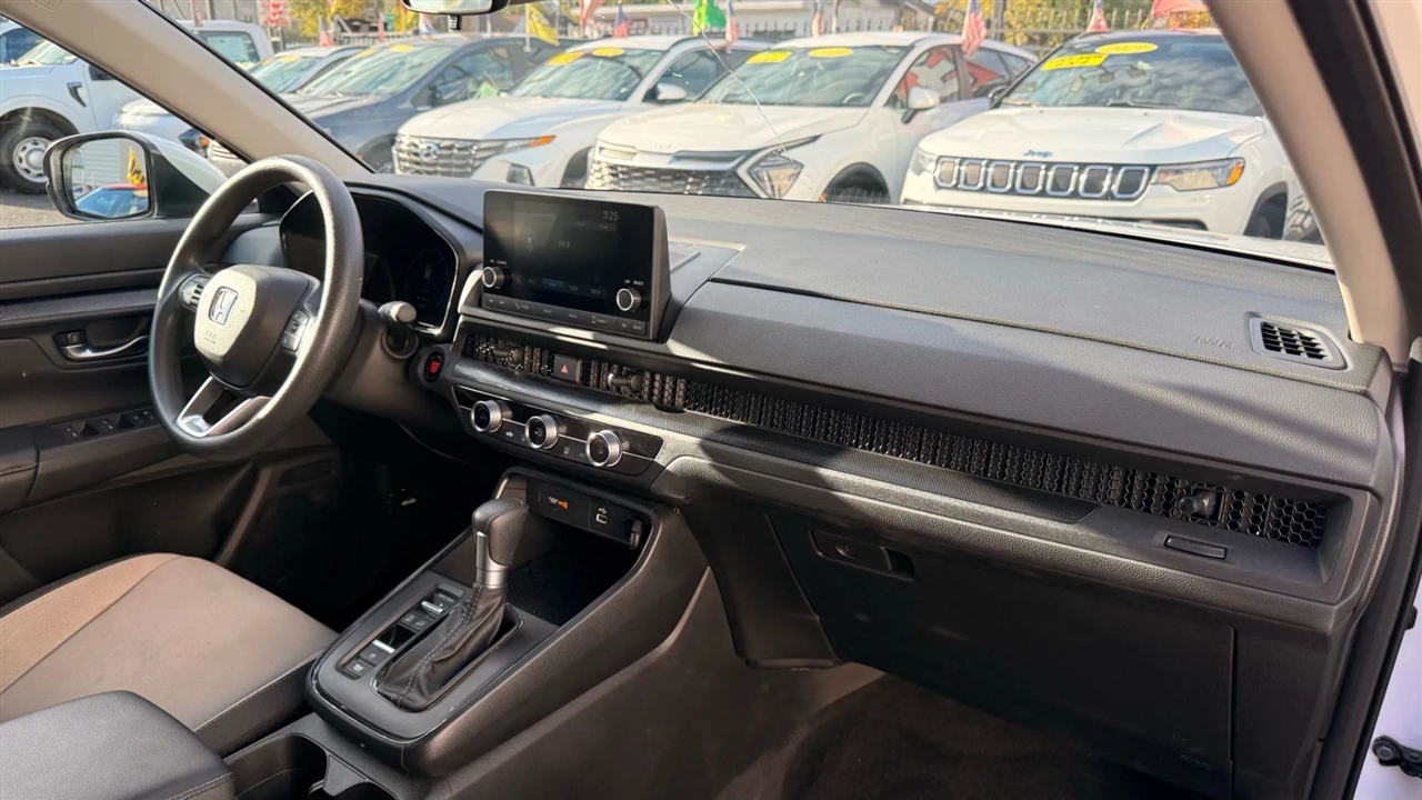 Honda CR-V LX 2WD 2025 Honda CR-V LX 2WD 2025
