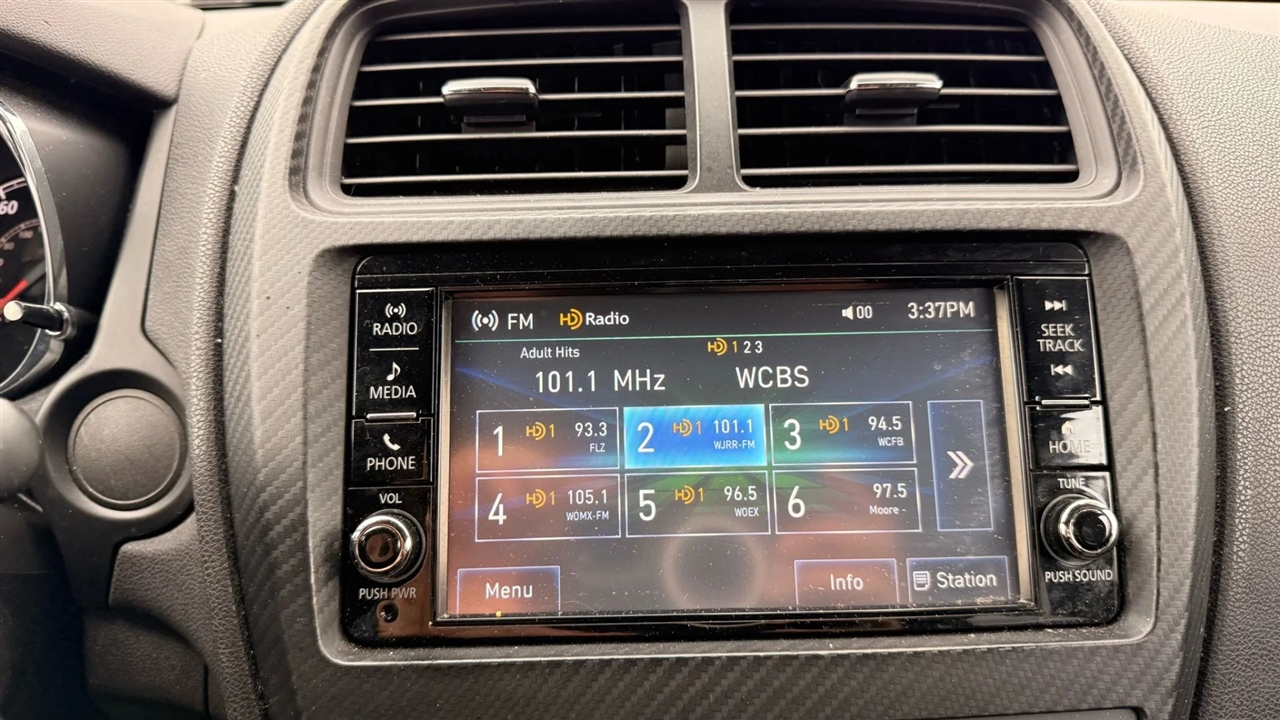 Mitsubishi Outlander Sport 2.0 ES 4WD 2023 Mitsubishi Outlander Sport 2.0 ES 4WD 2023