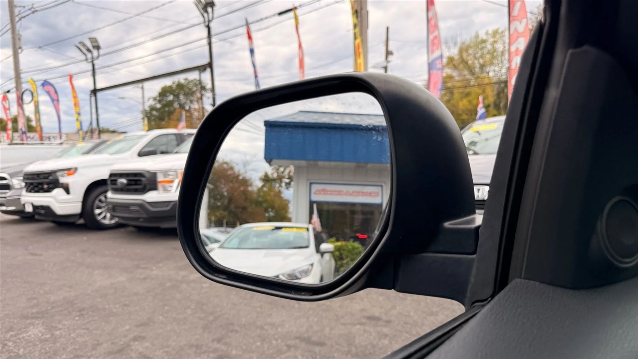 Mitsubishi Outlander Sport 2.0 ES 4WD 2023 Mitsubishi Outlander Sport 2.0 ES 4WD 2023