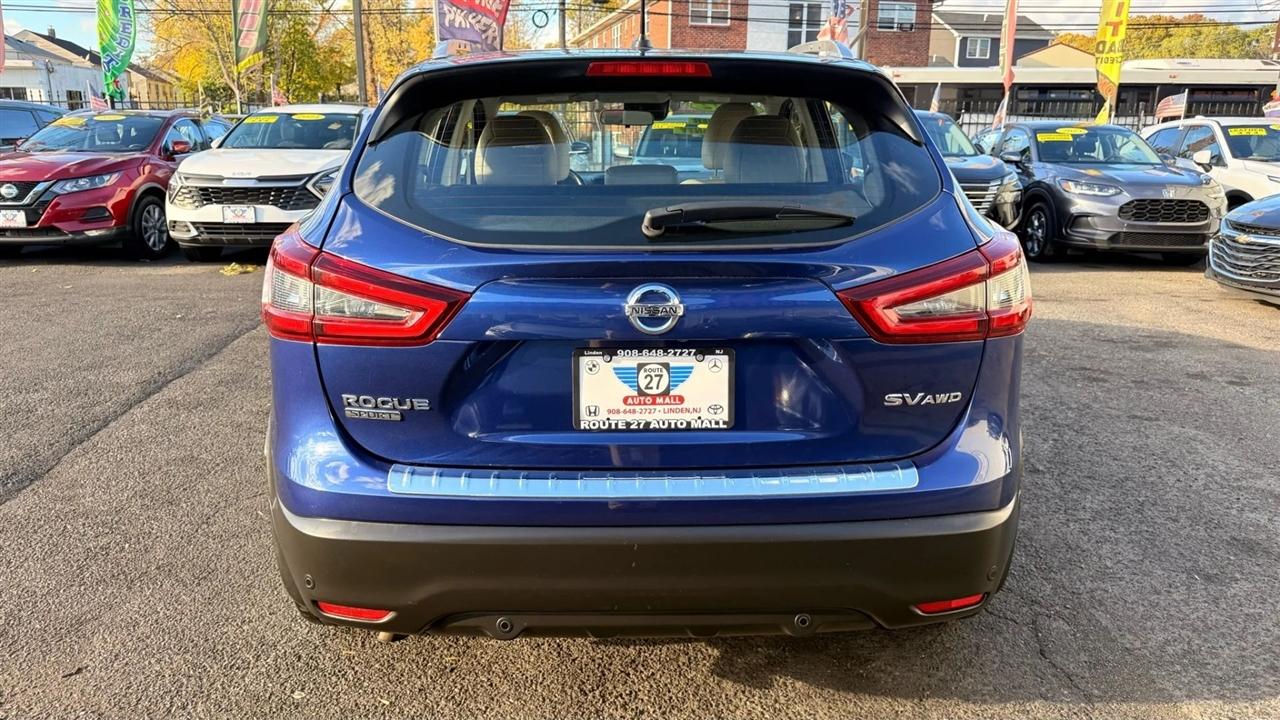 Nissan Rogue Sport SV AWD 2022