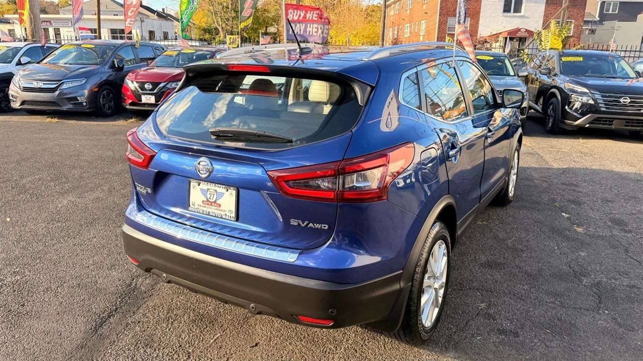 Nissan Rogue Sport SV AWD 2022