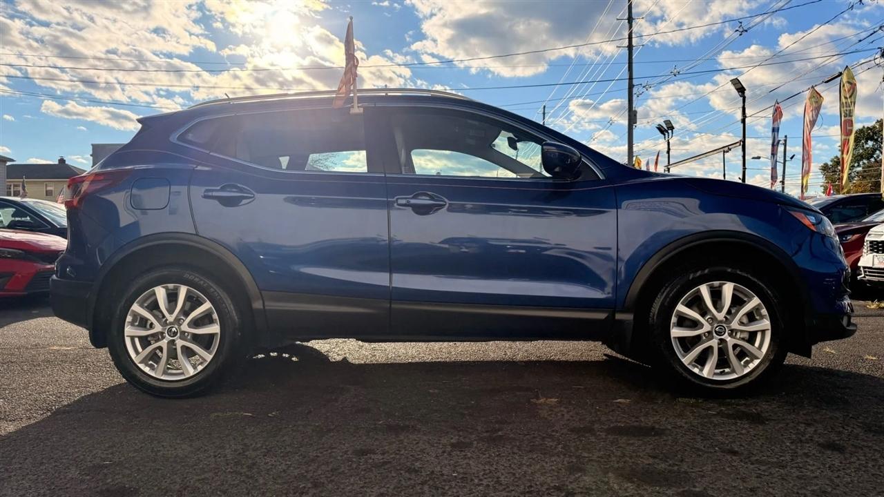 Nissan Rogue Sport SV AWD 2022