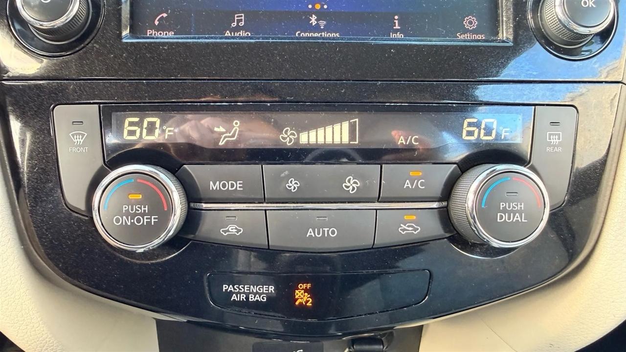 Nissan Rogue Sport SV AWD 2022