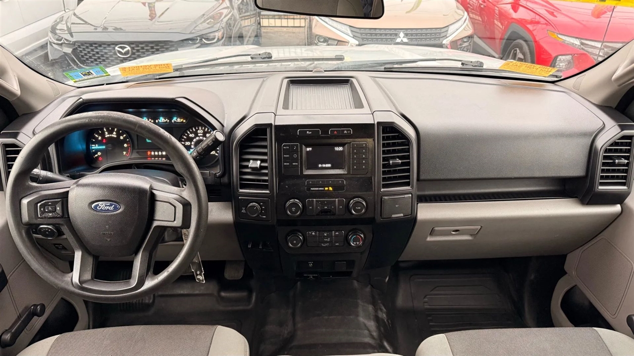 Ford F-150 XL SuperCrew 5.5-ft. Bed 4WD 2018