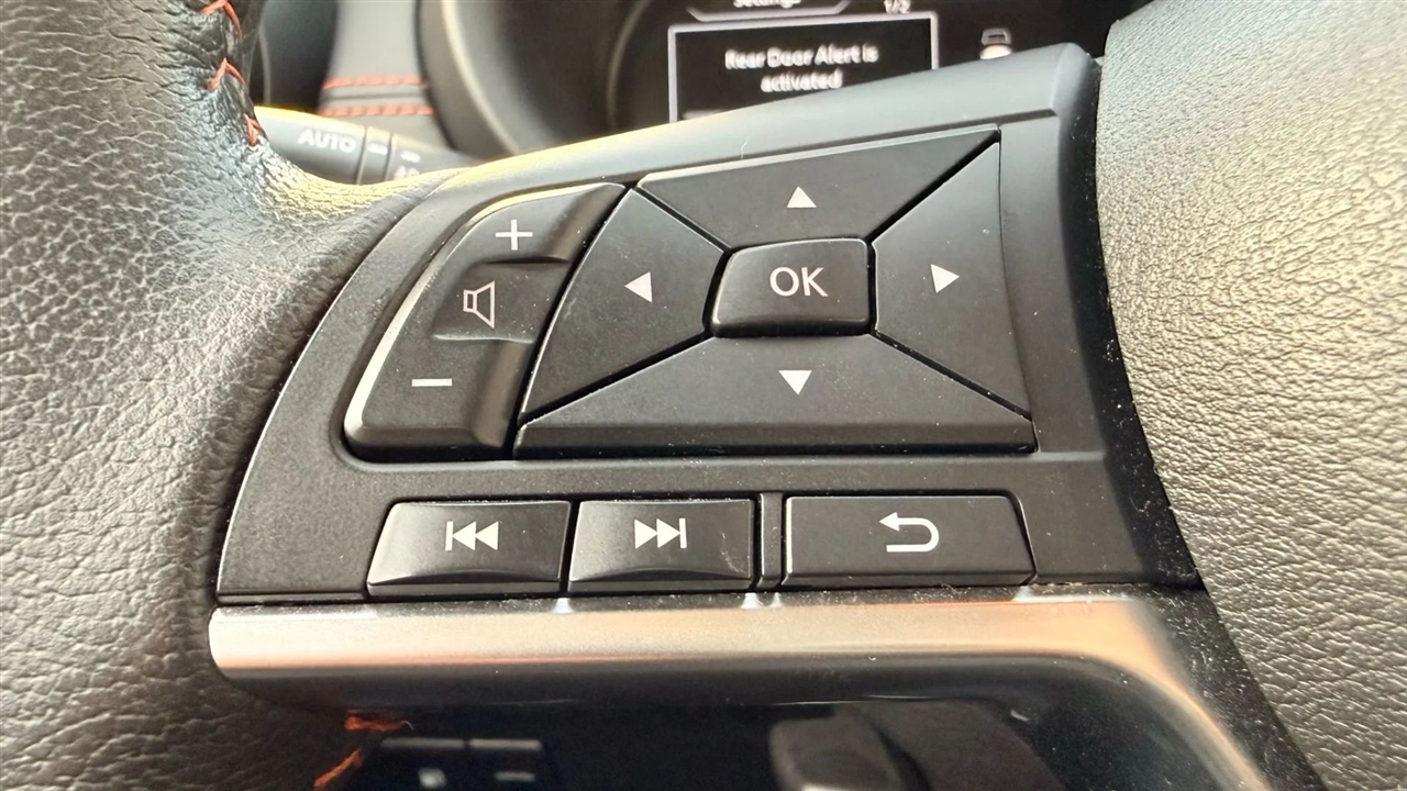 Nissan Kicks SR 2023 Nissan Kicks SR 2023