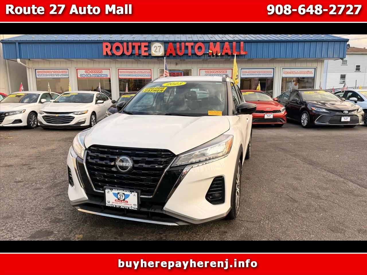 2023 Nissan Kicks SR