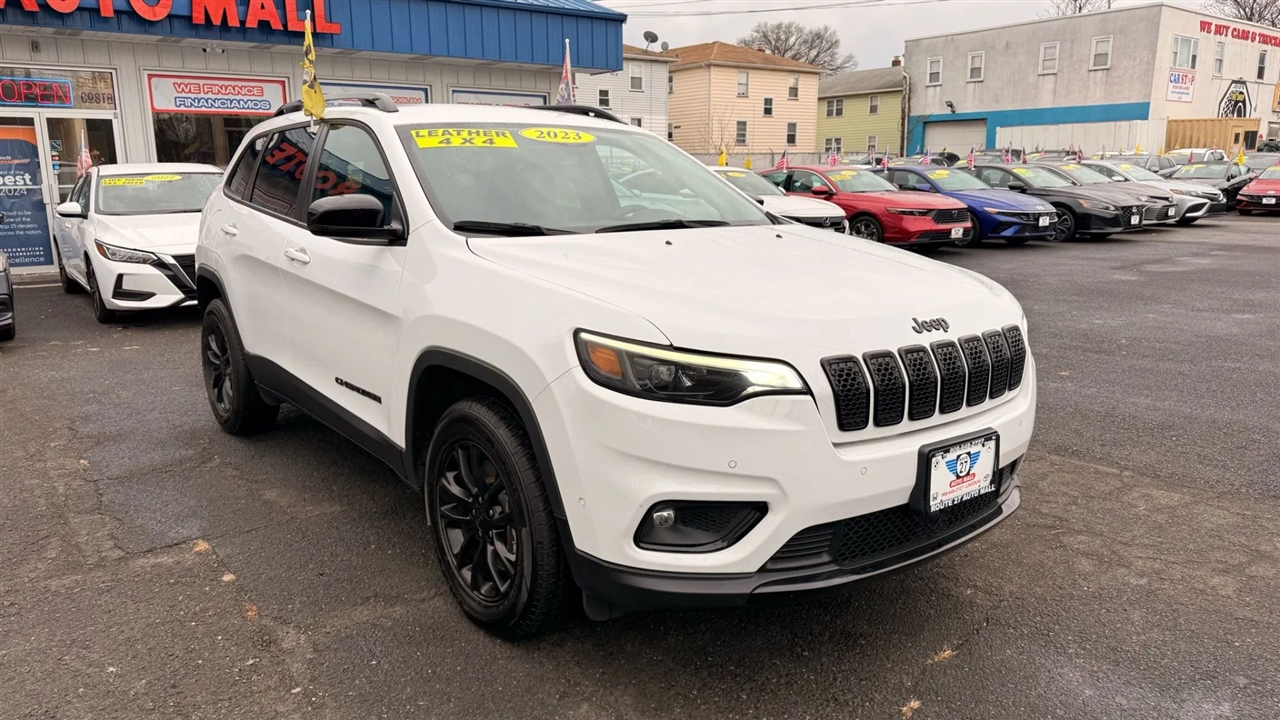 Jeep Cherokee Latitude Lux 4WD 2023