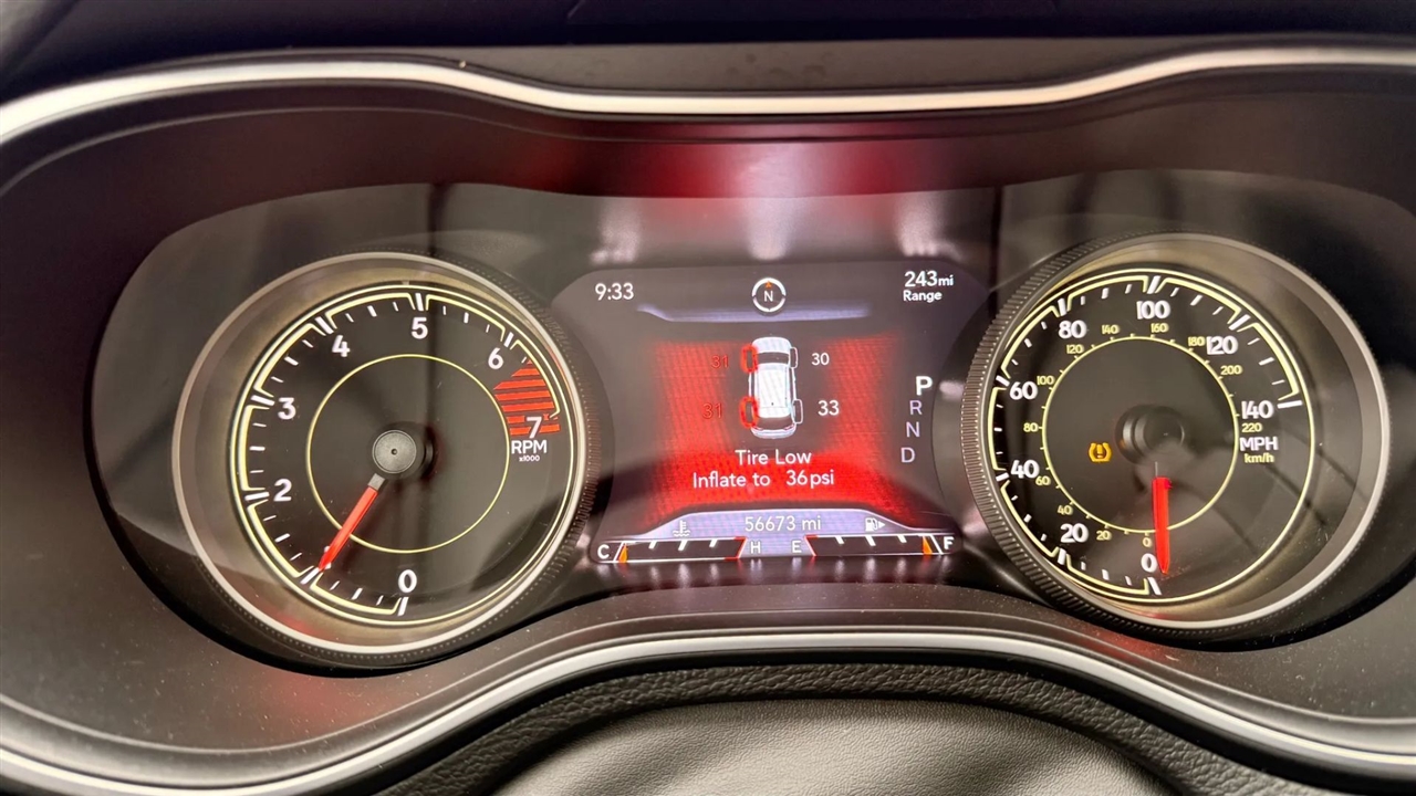 Jeep Cherokee Latitude Lux 4WD 2023