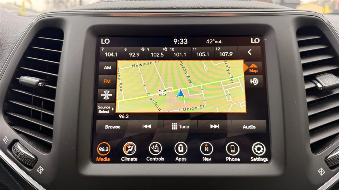 Jeep Cherokee Latitude Lux 4WD 2023