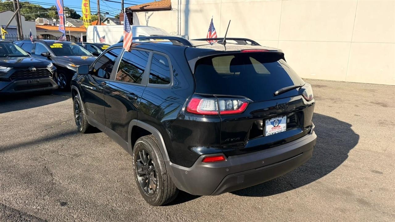 Jeep Cherokee Latitude Lux 4WD 2023