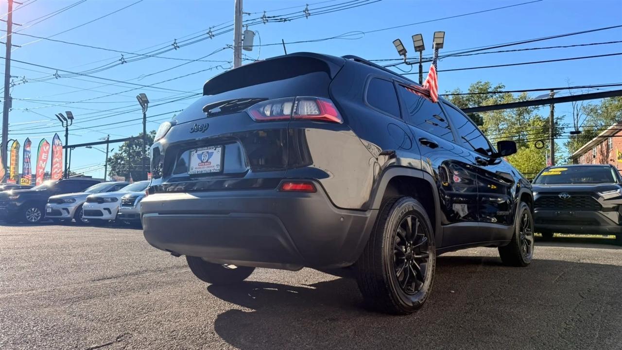 Jeep Cherokee Latitude Lux 4WD 2023