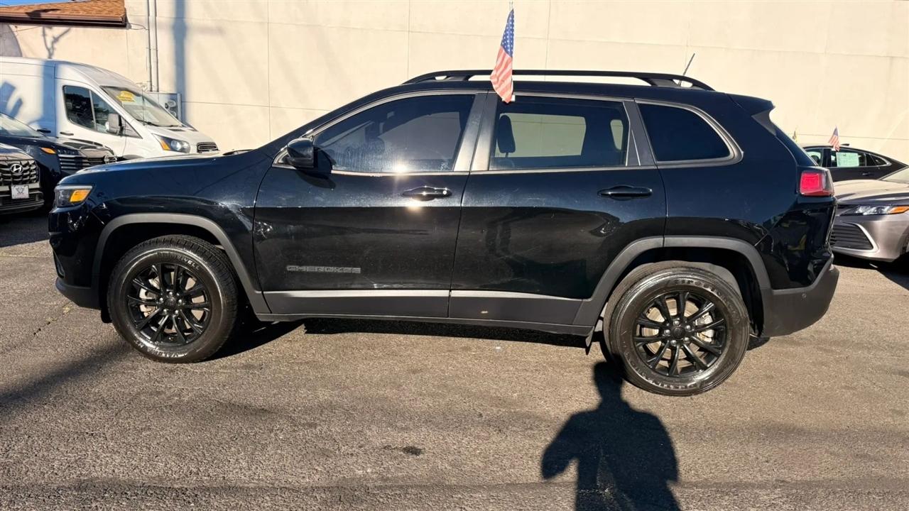 Jeep Cherokee Latitude Lux 4WD 2023
