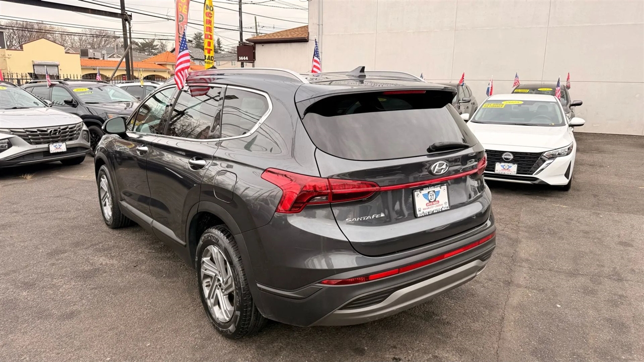 Hyundai Santa Fe SEL 2023