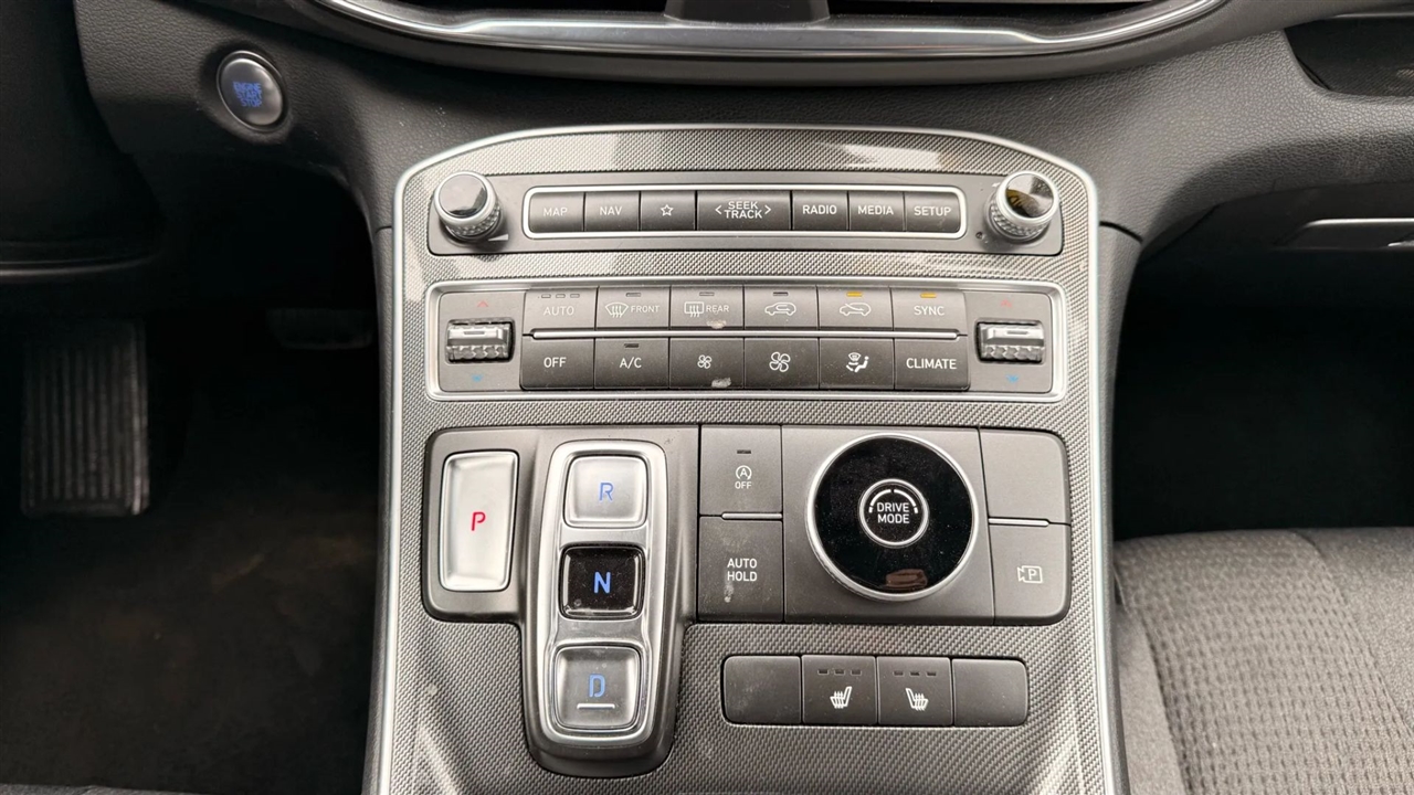 Hyundai Santa Fe SEL 2023