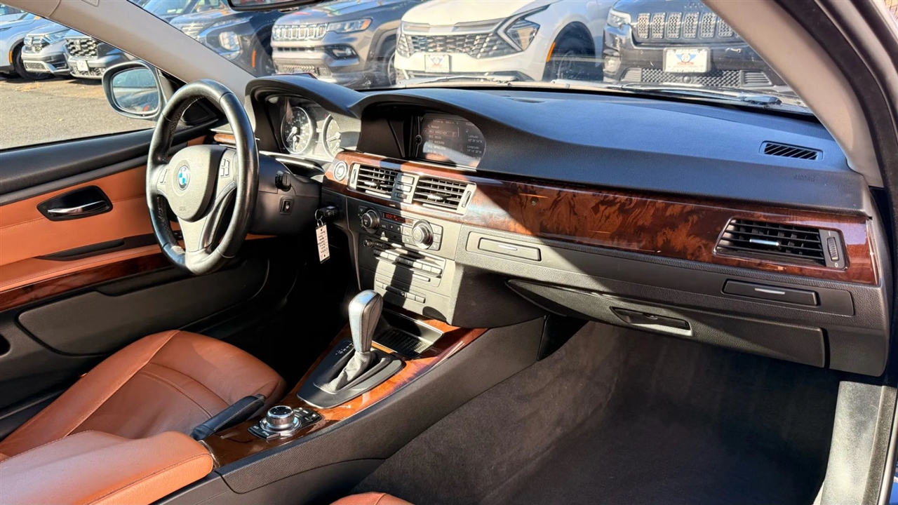 BMW 3-Series 328i xDrive Coupe - SULEV 2012