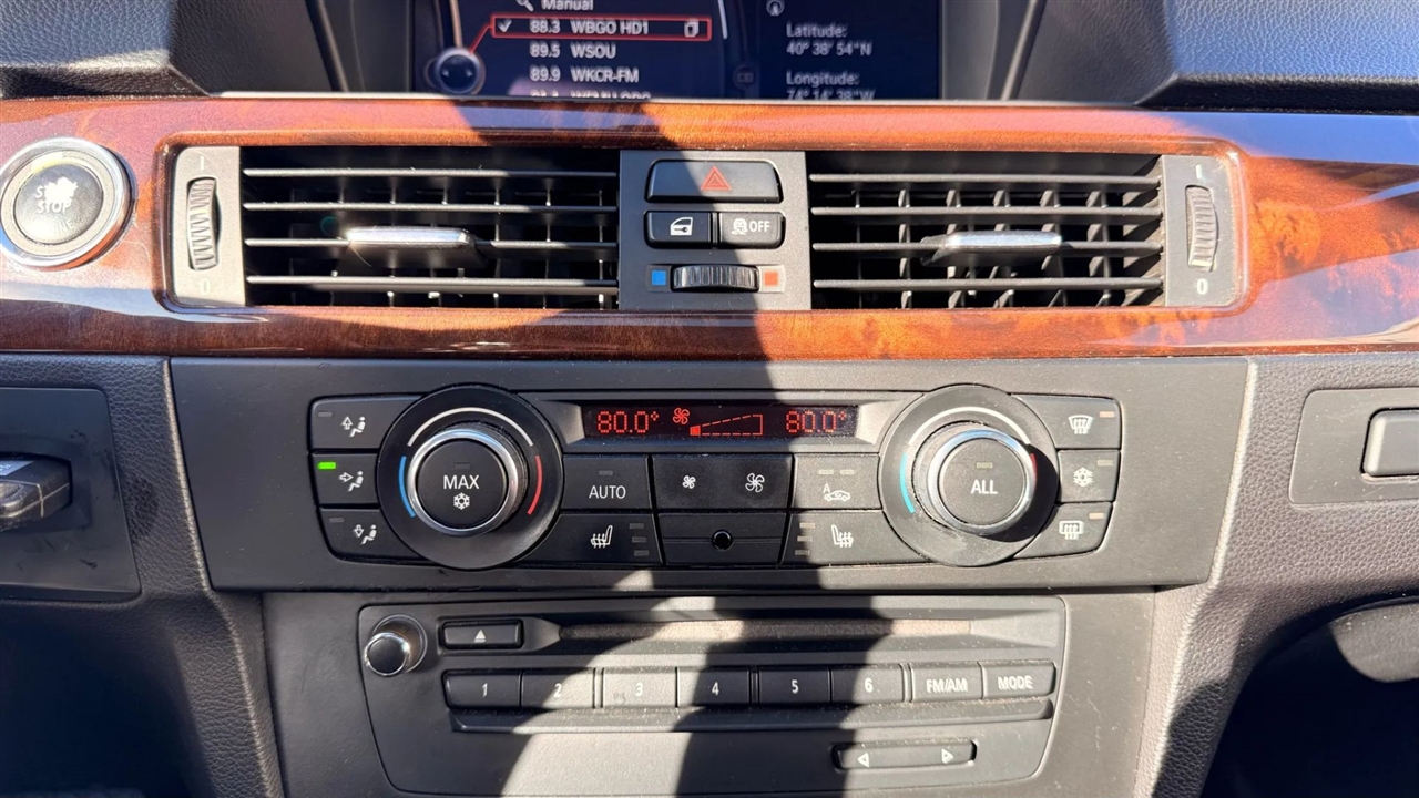 BMW 3-Series 328i xDrive Coupe - SULEV 2012