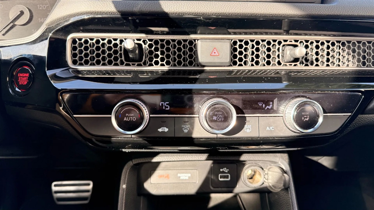 Honda Civic Sport Hatchback CVT 2024