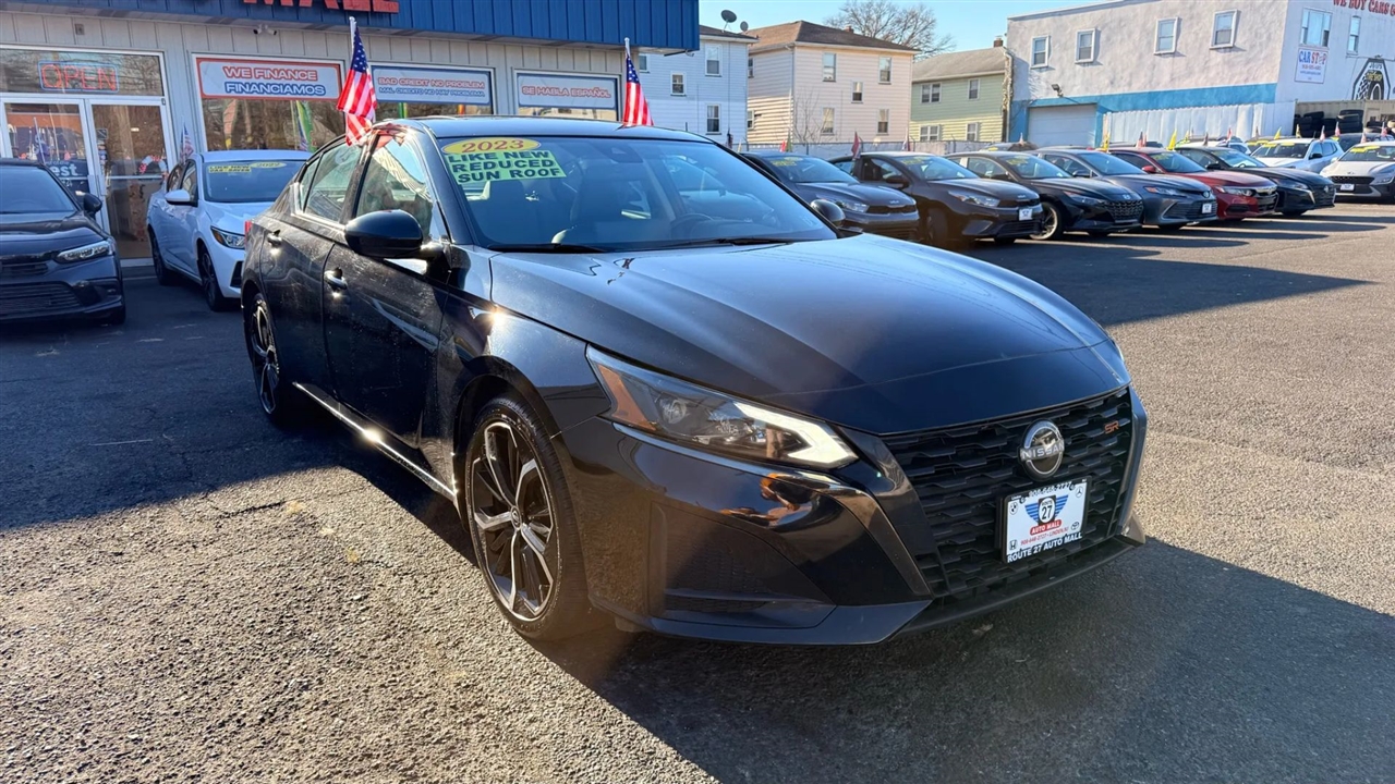 Nissan Altima 2.5 SR 2023