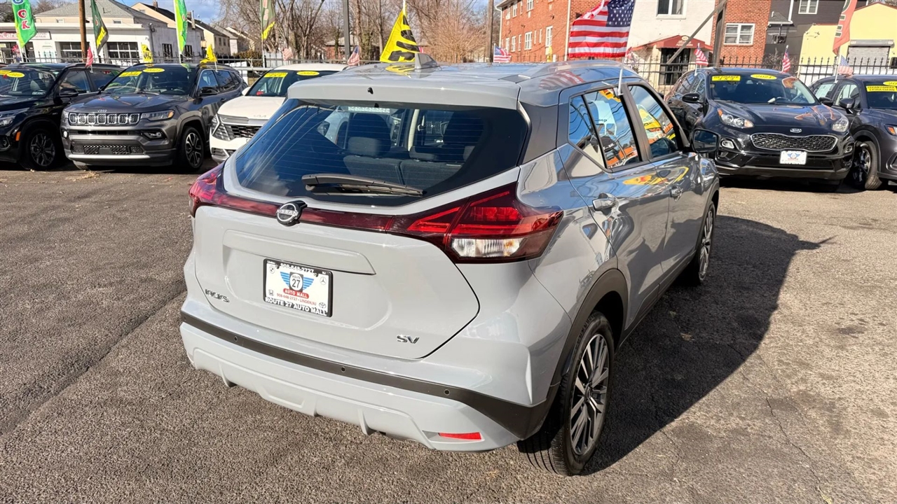 Nissan Kicks SV 2024