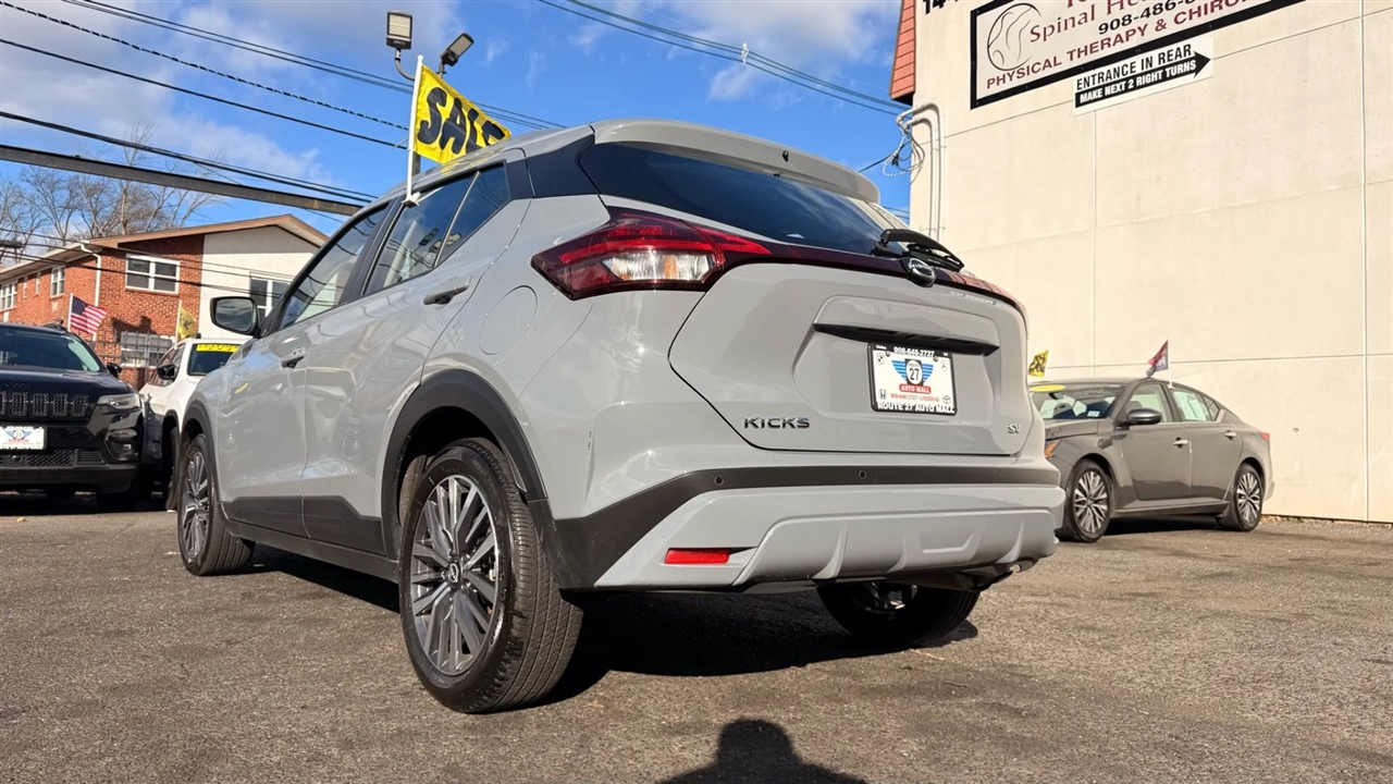 Nissan Kicks SV 2024