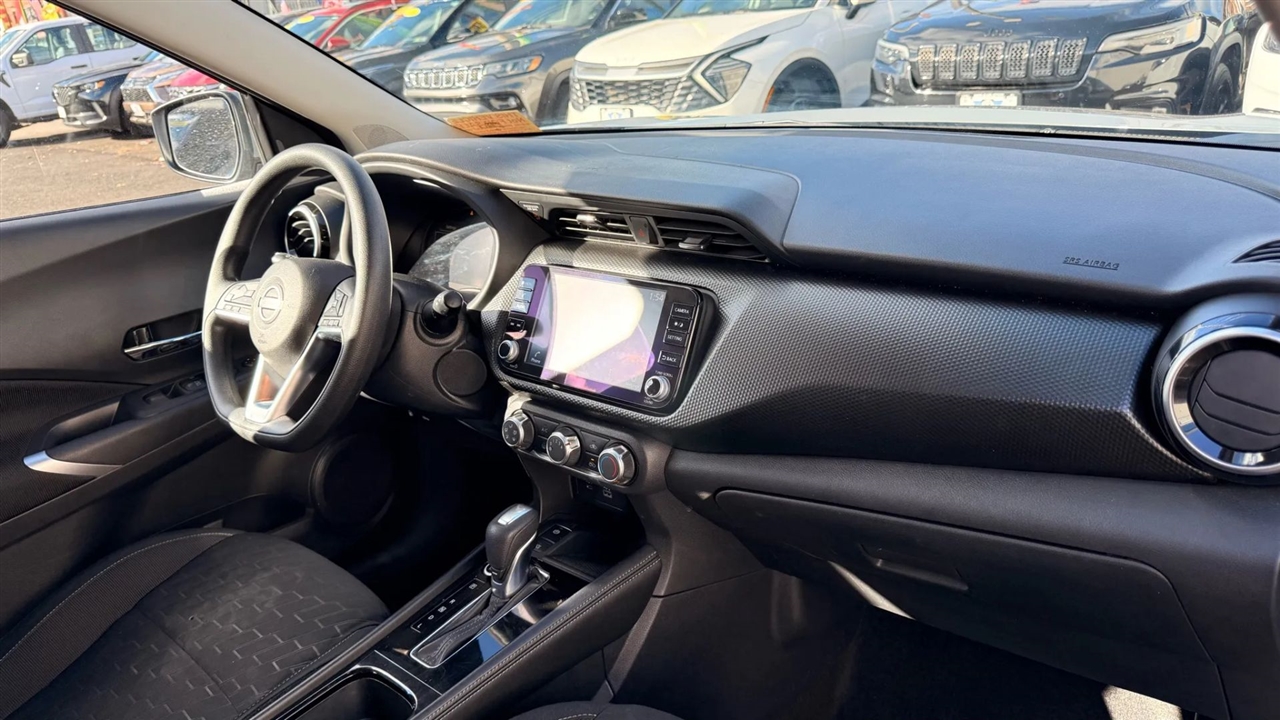 Nissan Kicks SV 2024