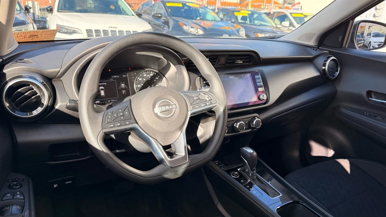 Nissan Kicks SV 2024