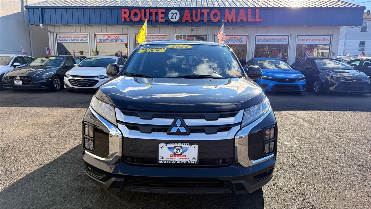 Mitsubishi Outlander Sport 2.0 ES 4WD 2024