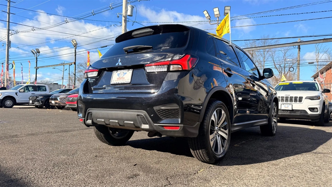 Mitsubishi Outlander Sport 2.0 ES 4WD 2024