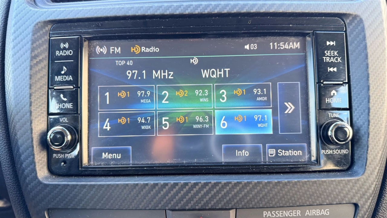 Mitsubishi Outlander Sport 2.0 ES 4WD 2024