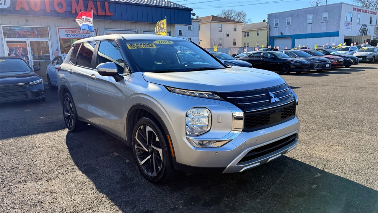 Mitsubishi Outlander SE 4WD 2024