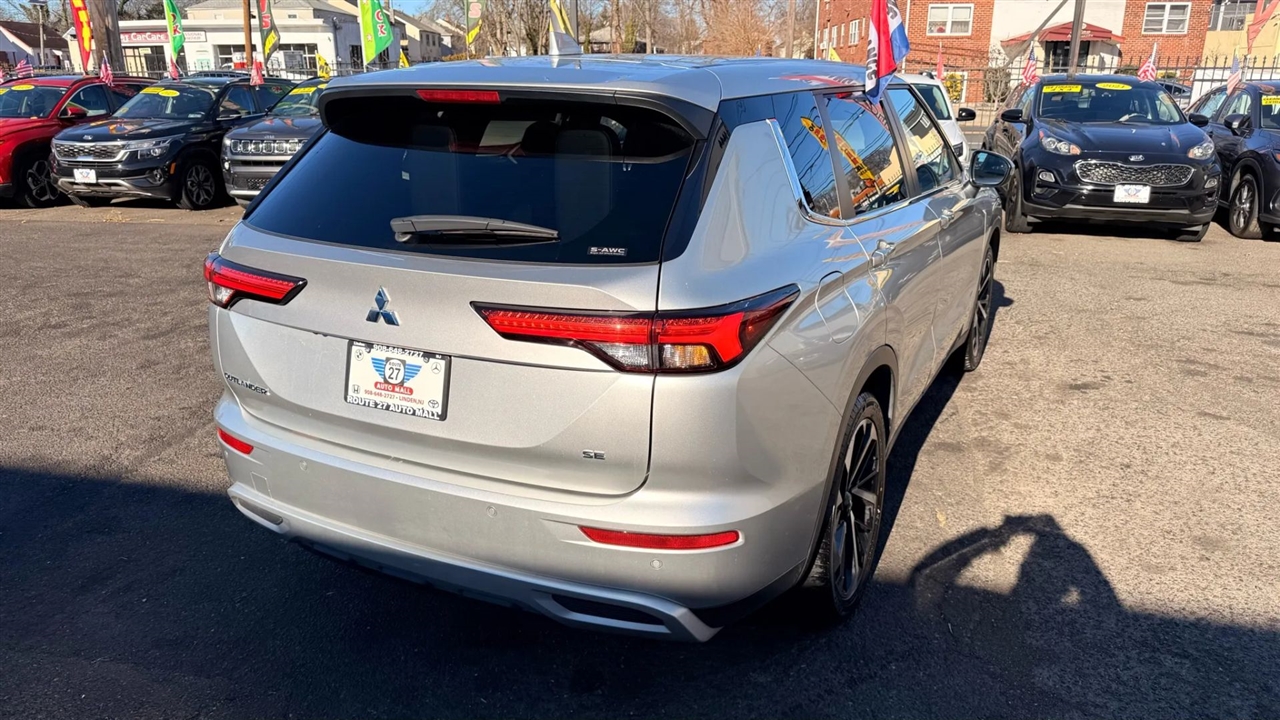 Mitsubishi Outlander SE 4WD 2024