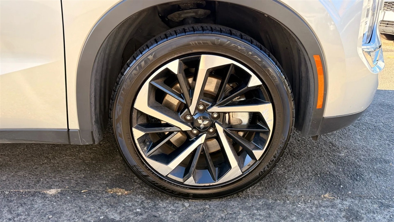 Mitsubishi Outlander SE 4WD 2024