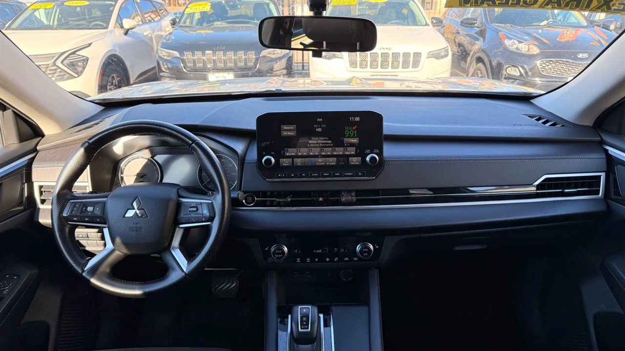 Mitsubishi Outlander SE 4WD 2024