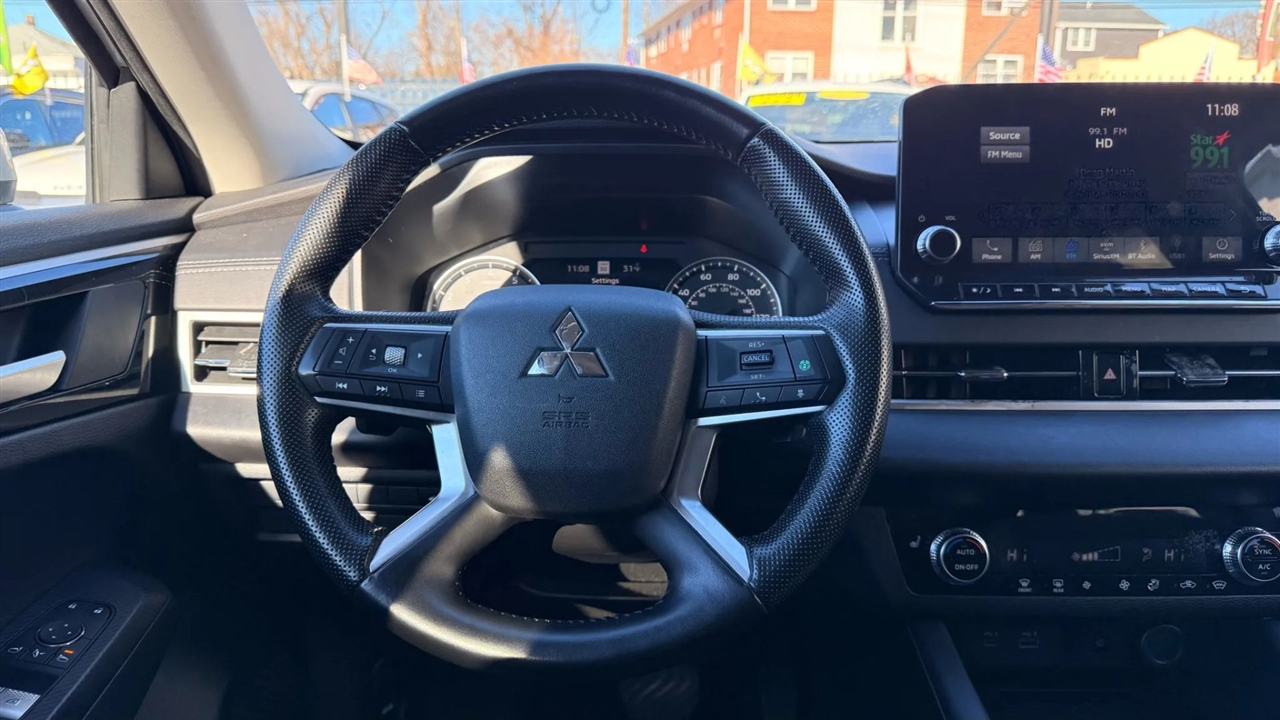 Mitsubishi Outlander SE 4WD 2024