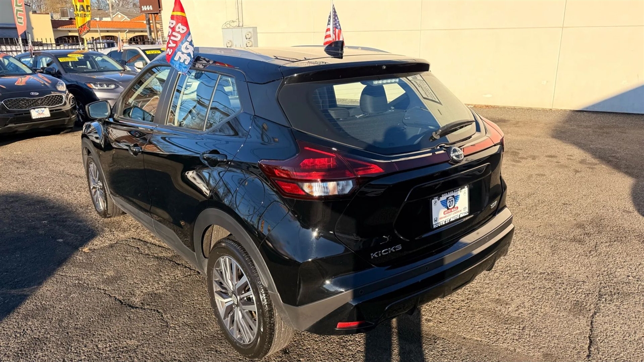 Nissan Kicks SV 2024