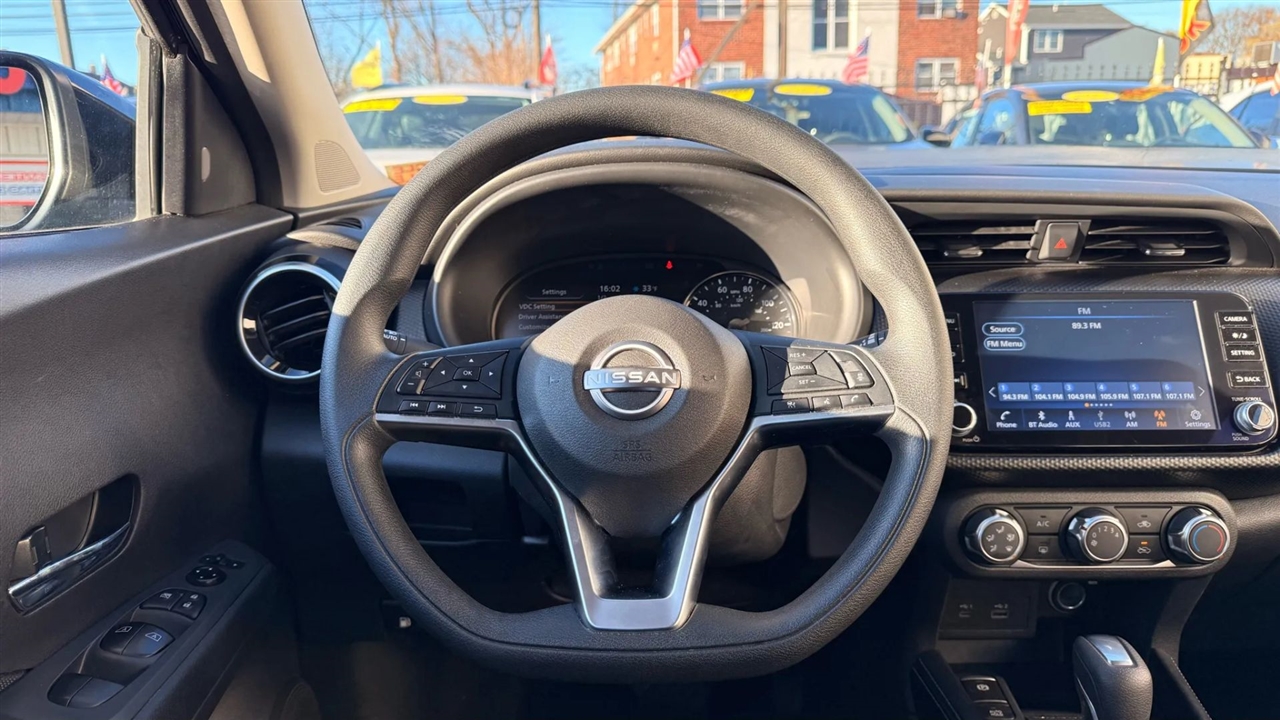 Nissan Kicks SV 2024