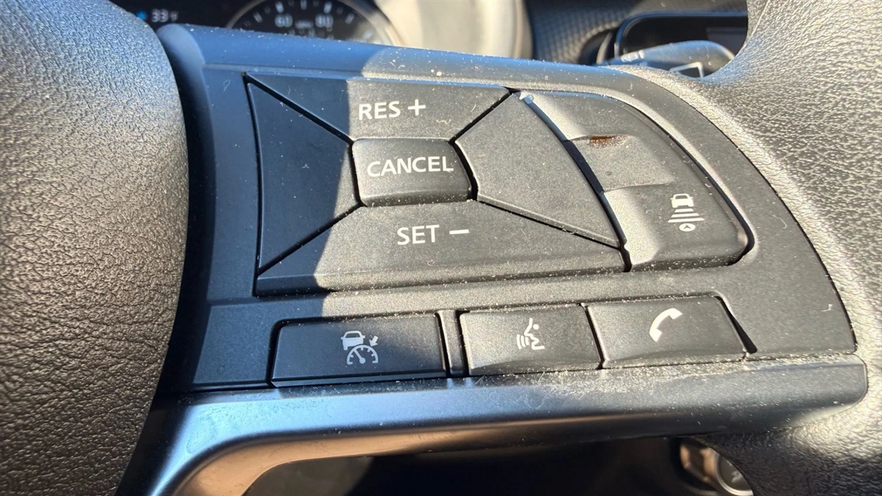 Nissan Kicks SV 2024