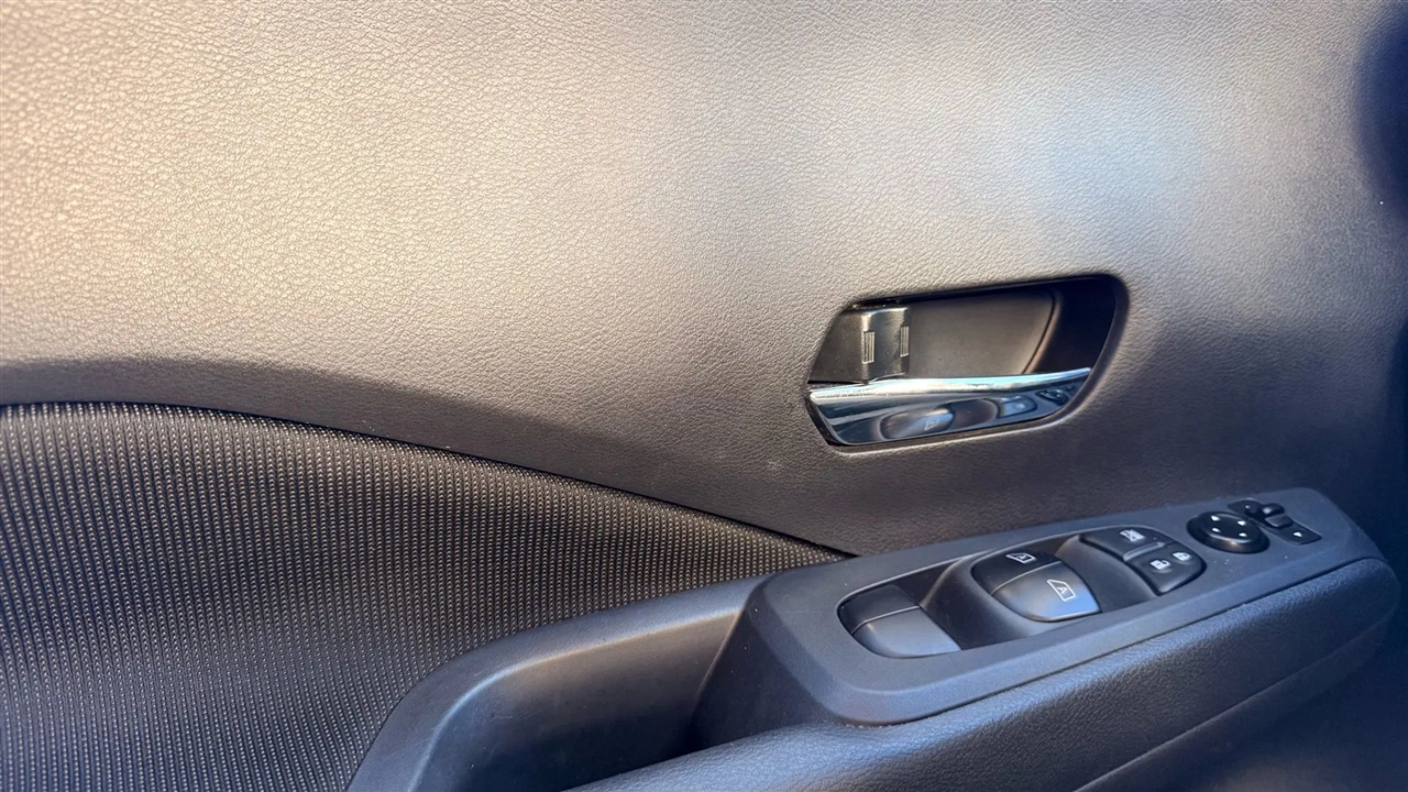 Nissan Kicks SV 2024