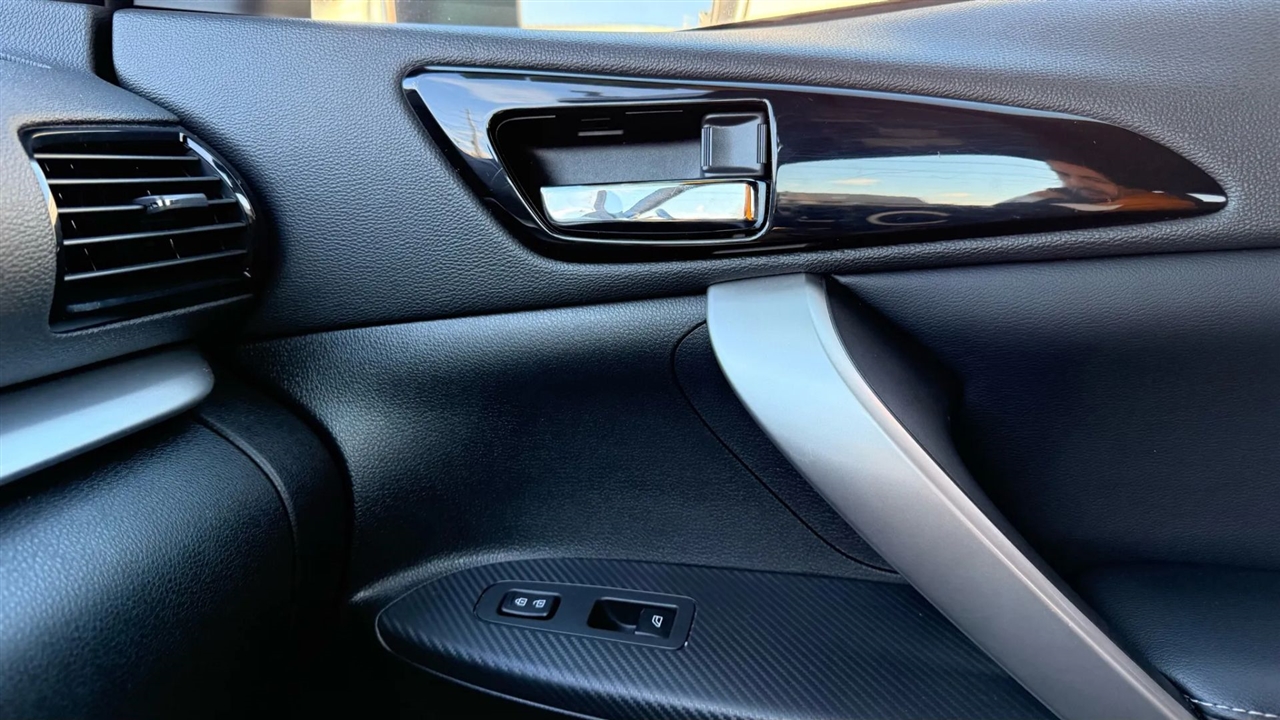 Mitsubishi Eclipse Cross SEL AWD 2024