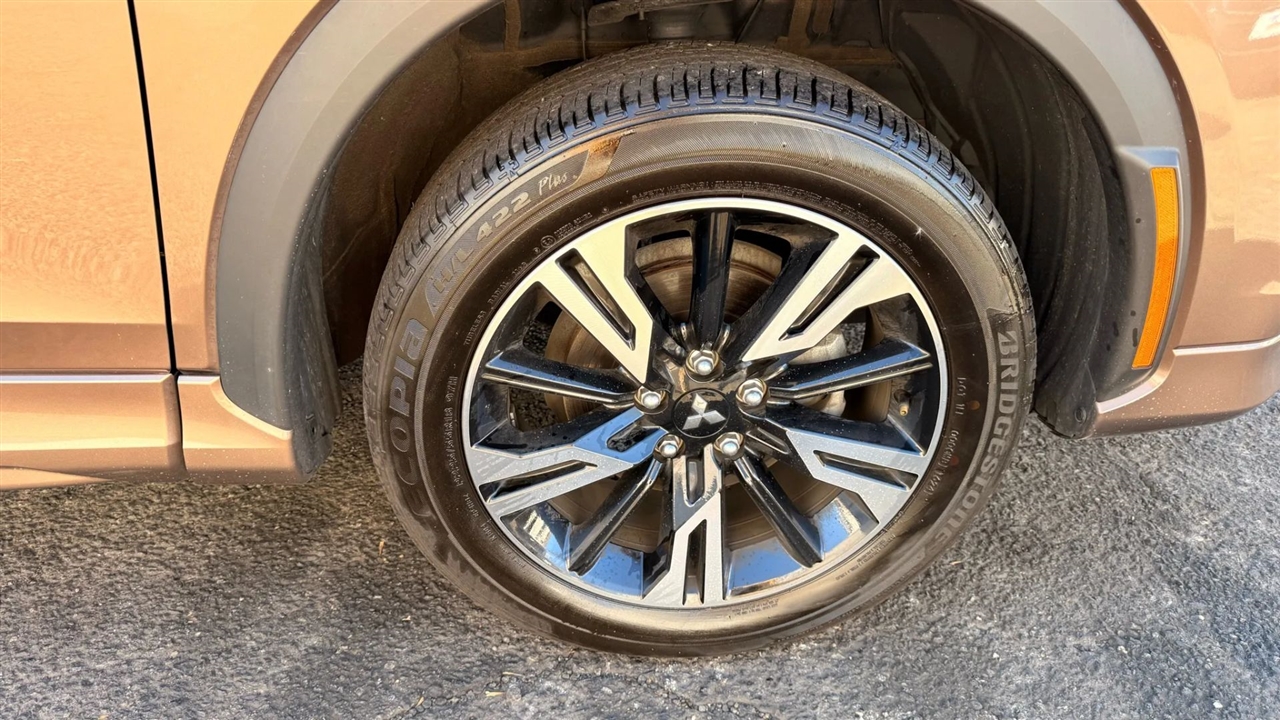 Mitsubishi Eclipse Cross SEL AWD 2024