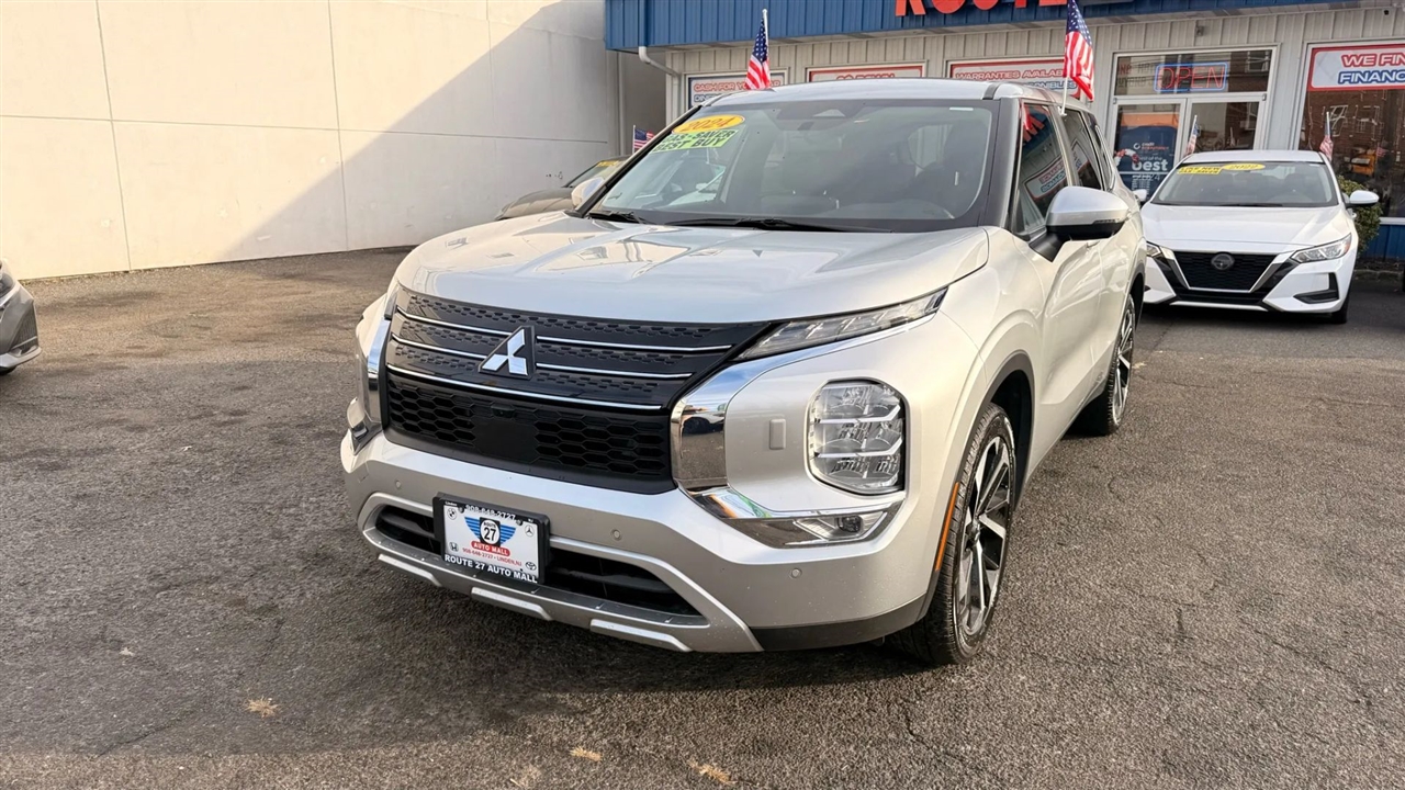 Mitsubishi Outlander SE 4WD 2024