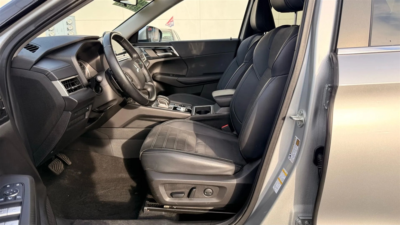 Mitsubishi Outlander SE 4WD 2024