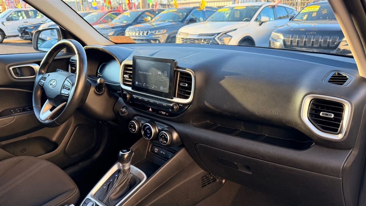 Hyundai Venue SEL 2024