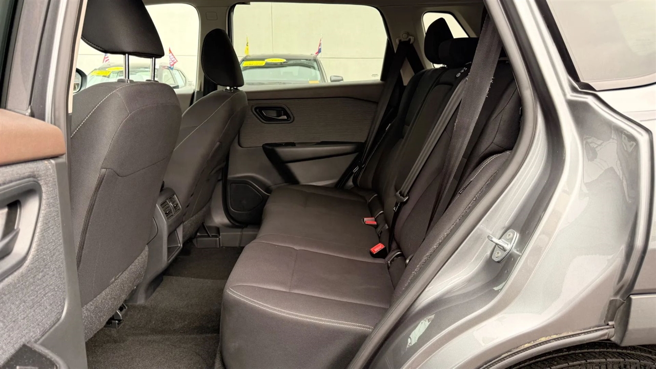 Nissan Rogue S AWD 2023