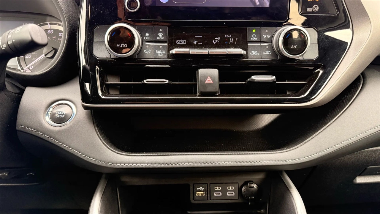 Toyota Highlander Others 2023