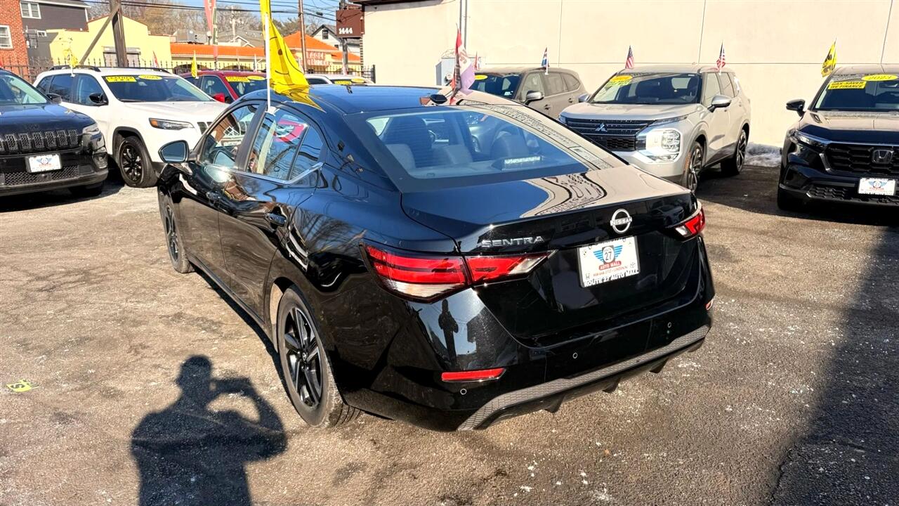 Nissan Sentra SV 2025