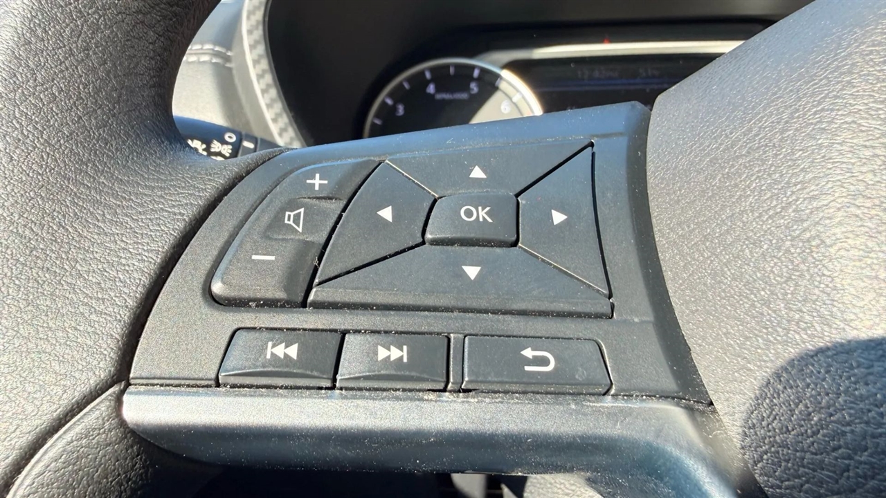 Nissan Sentra SV 2025