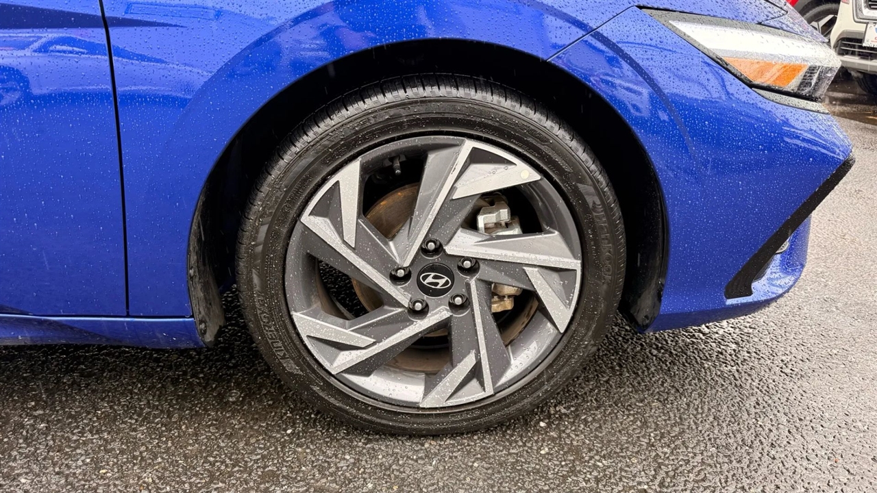 Hyundai Elantra SEL Convenience 2025