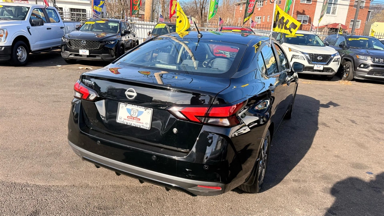 Nissan Versa S CVT 2024