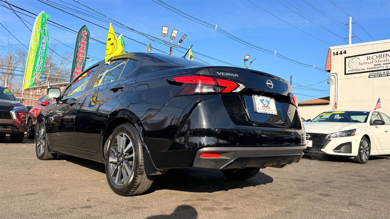 Nissan Versa S CVT 2024